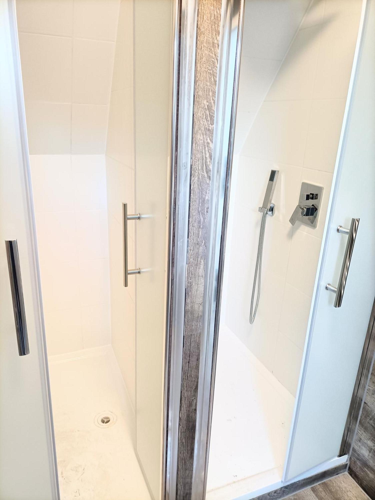 Fmi 9 Accommodation Раунхайм Екстериор снимка