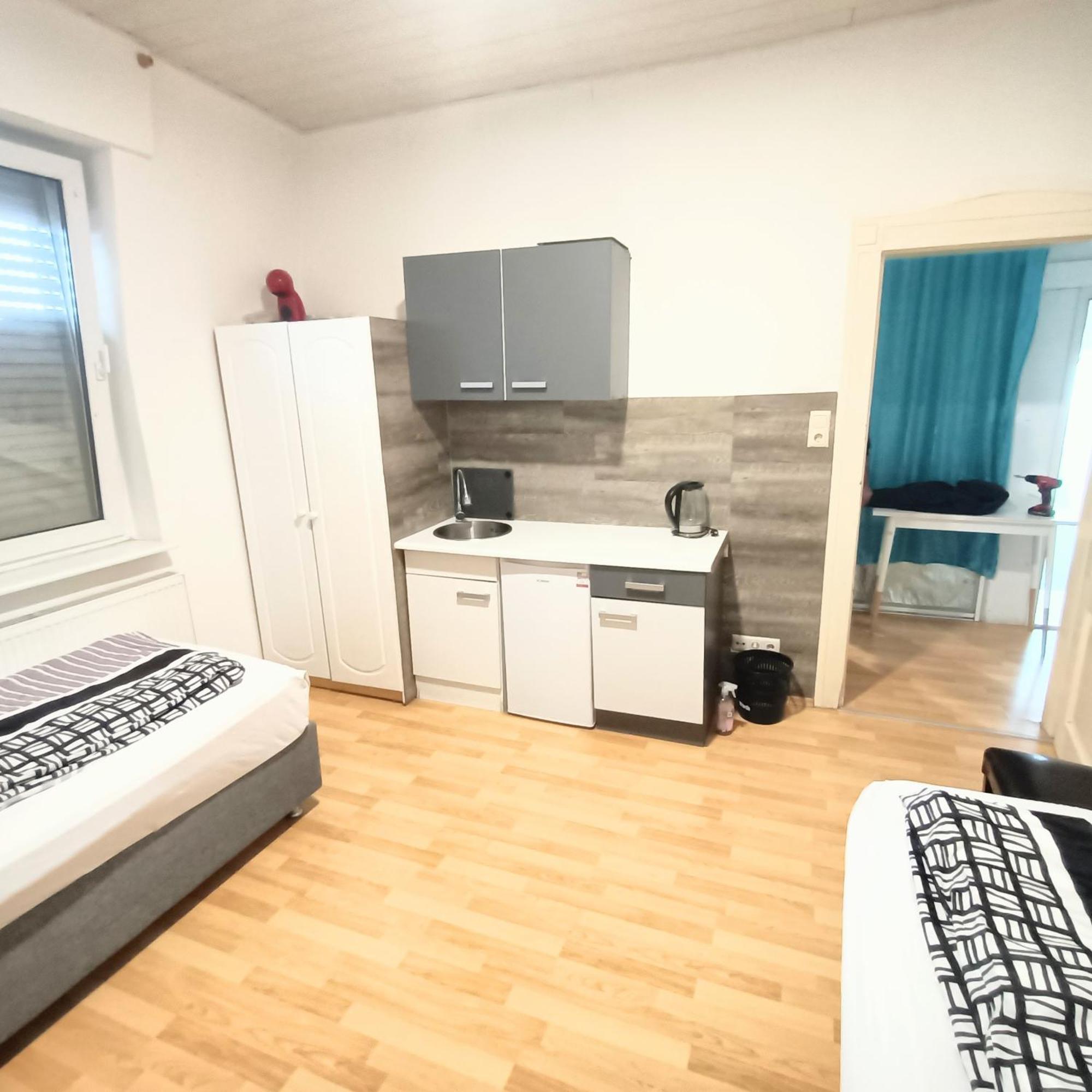 Fmi 9 Accommodation Раунхайм Екстериор снимка