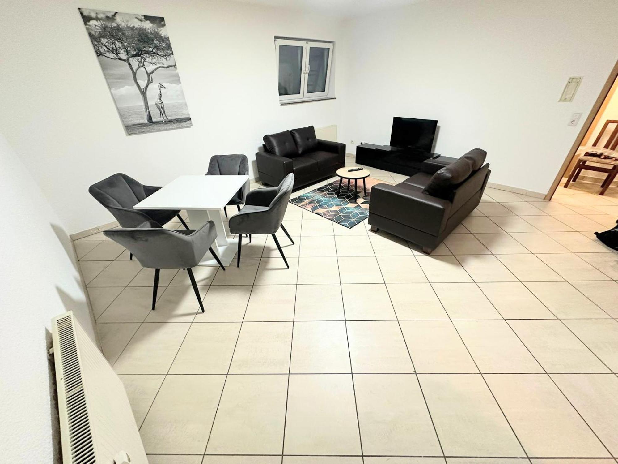 Fmi 9 Accommodation Раунхайм Стая снимка